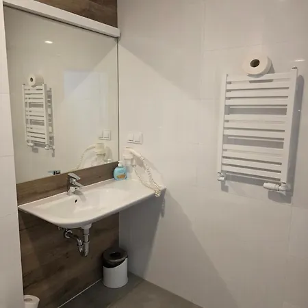 Daire Czarna Gora 415